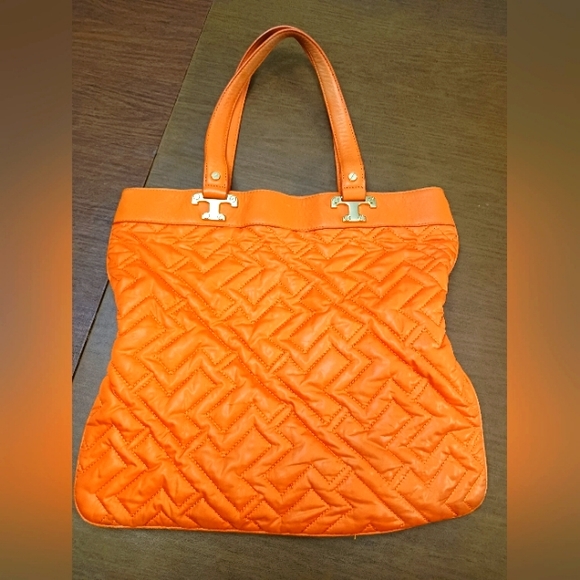 Tory Burch Orange Tote - Picture 1 of 4